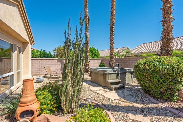 36666 Tallowood Drive, Palm Desert, CA 92211