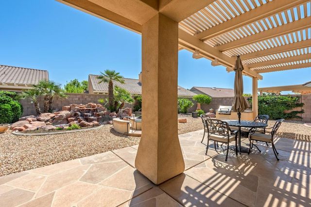 36666 Tallowood Drive, Palm Desert, CA 92211