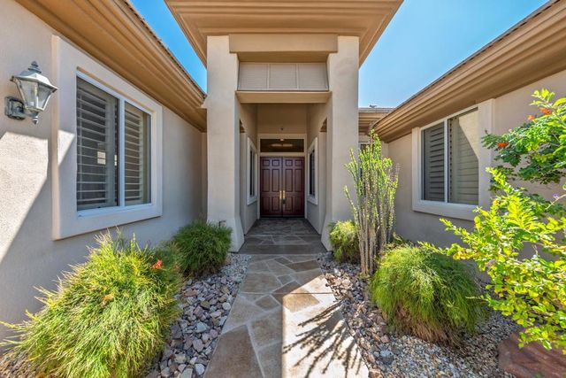 36666 Tallowood Drive, Palm Desert, CA 92211