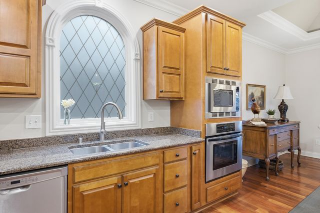 3869 Ormesby Place, Lexington, KY 40515