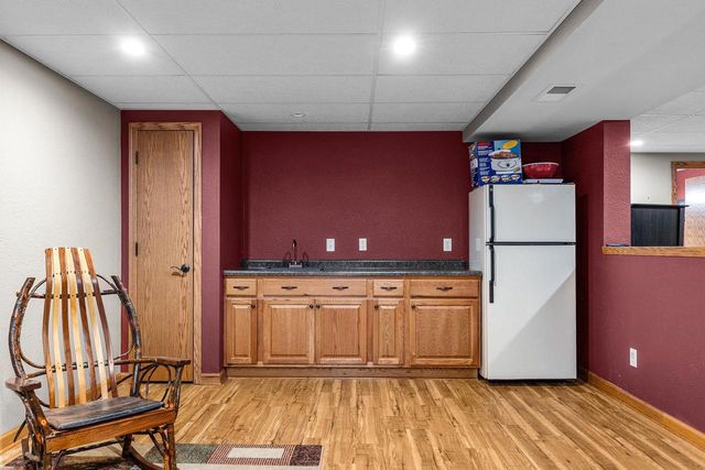 464 SWEETFLAG AVENUE, Fond Du Lac, WI 54935