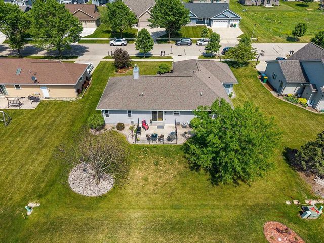 464 SWEETFLAG AVENUE, Fond Du Lac, WI 54935