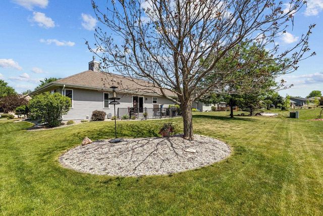 464 SWEETFLAG AVENUE, Fond Du Lac, WI 54935