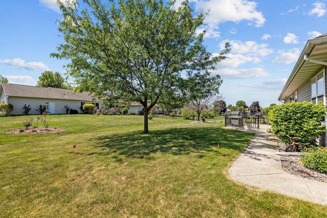 464 SWEETFLAG AVENUE, Fond Du Lac, WI 54935