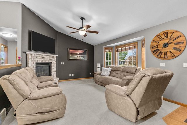 464 SWEETFLAG AVENUE, Fond Du Lac, WI 54935