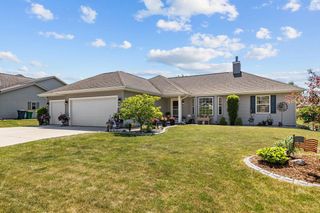 464 SWEETFLAG AVENUE, Fond Du Lac, WI 54935
