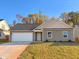 223 Kahlen Court, Piedmont, SC 29673