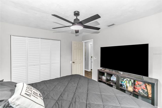 1476 VALIANT AVENUE, Deltona, FL 32725