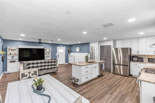 1476 VALIANT AVENUE, Deltona, FL 32725