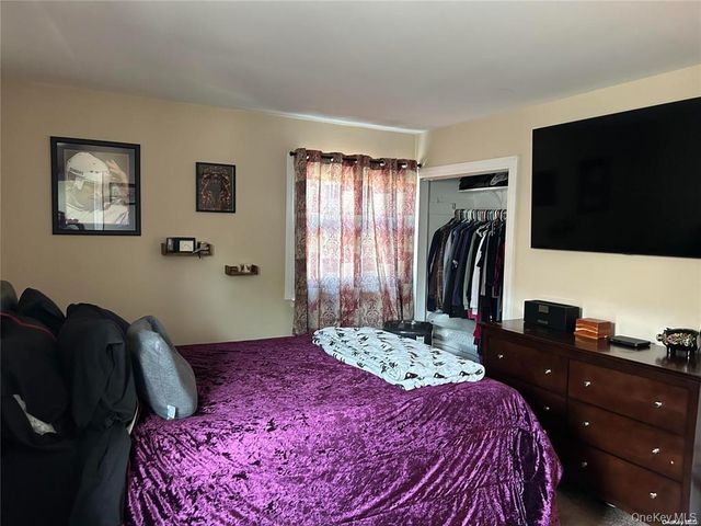 3 Wilson Court, Massapequa, NY 11758