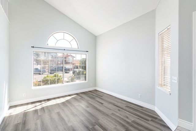 25077 Via Las Lomas, Murrieta, CA 92562