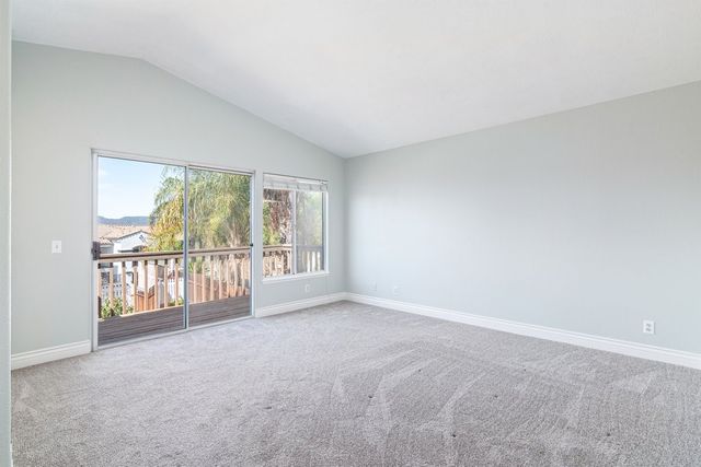 25077 Via Las Lomas, Murrieta, CA 92562