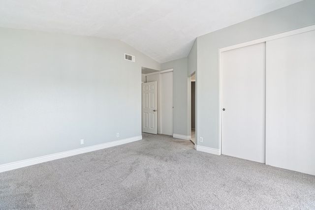 25077 Via Las Lomas, Murrieta, CA 92562