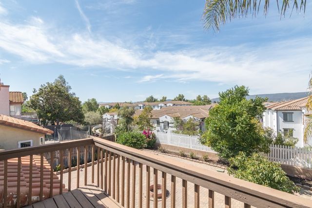 25077 Via Las Lomas, Murrieta, CA 92562