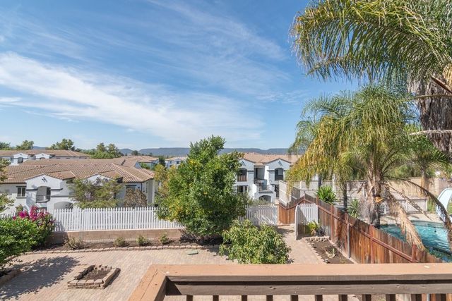 25077 Via Las Lomas, Murrieta, CA 92562