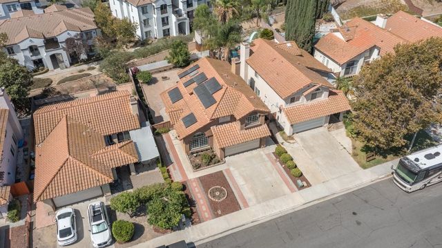 25077 Via Las Lomas, Murrieta, CA 92562