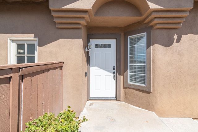 25077 Via Las Lomas, Murrieta, CA 92562