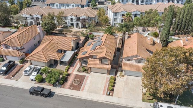 25077 Via Las Lomas, Murrieta, CA 92562