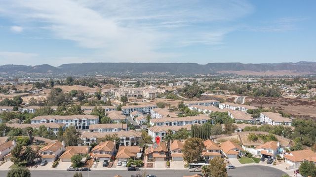 25077 Via Las Lomas, Murrieta, CA 92562