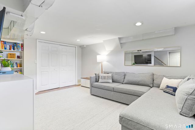 126 Ann Street, Fairfield, CT 06824