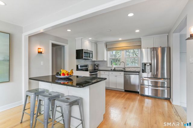 126 Ann Street, Fairfield, CT 06824