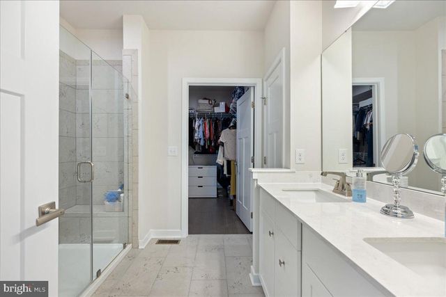 34 GRIFFIN WAY, Yardley, PA 19067