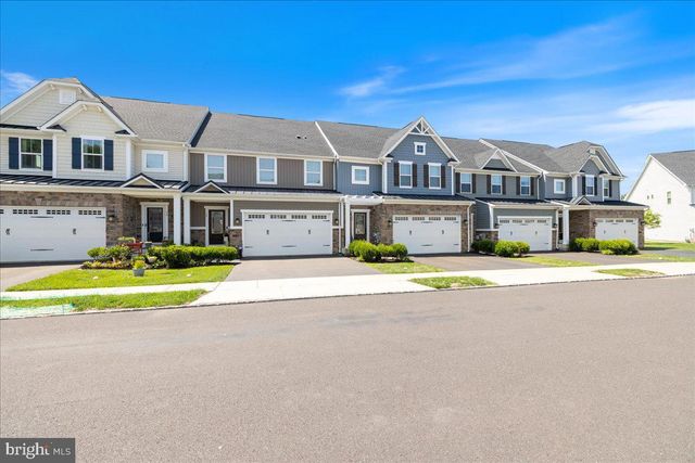 34 GRIFFIN WAY, Yardley, PA 19067