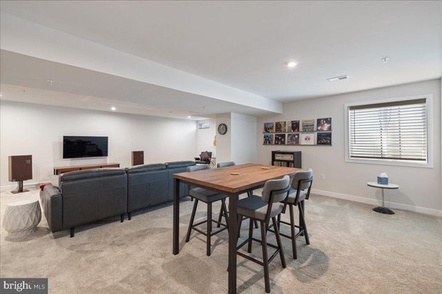 34 GRIFFIN WAY, Yardley, PA 19067