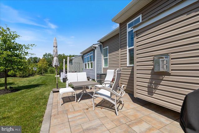 34 GRIFFIN WAY, Yardley, PA 19067