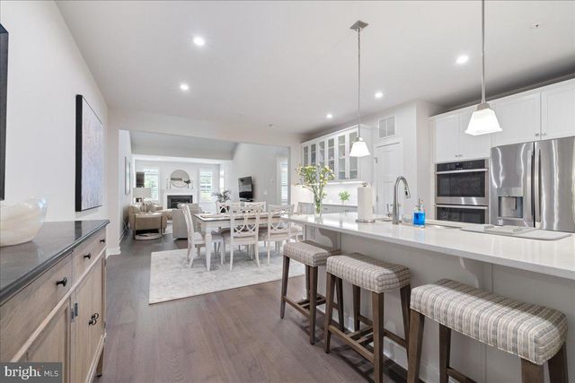 34 GRIFFIN WAY, Yardley, PA 19067