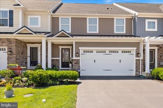 34 GRIFFIN WAY, Yardley, PA 19067