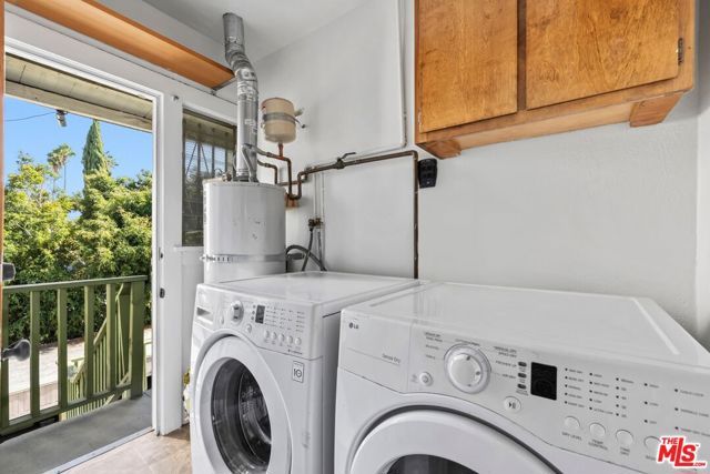 718 N Hoover Street, Los Angeles, CA 90029