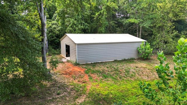 18680 County Rd 352, Winona, TX 75792