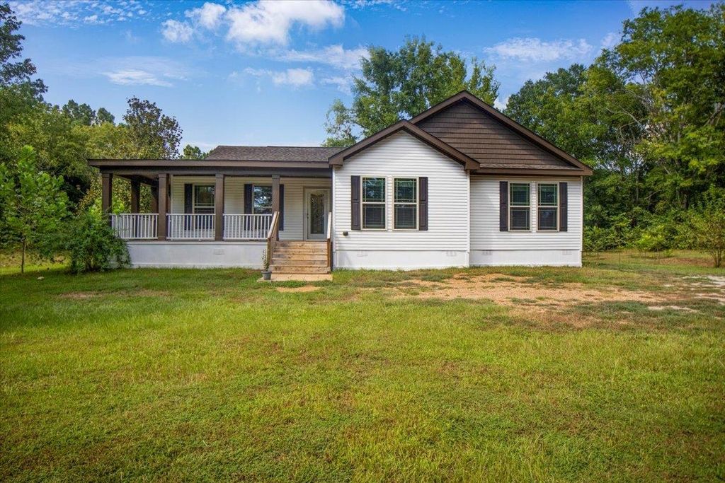 18680 County Rd 352, Winona, TX 75792