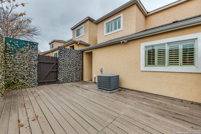 3202 Eisenhauer Rd Unit 801, San Antonio, TX 78209