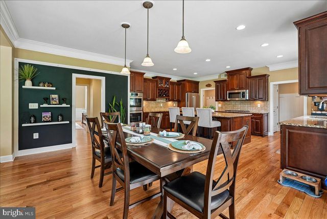 16119 TURNING LEAF LN, Leesburg, VA 20176