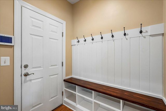 16119 TURNING LEAF LN, Leesburg, VA 20176