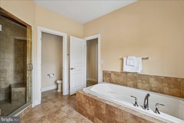16119 TURNING LEAF LN, Leesburg, VA 20176
