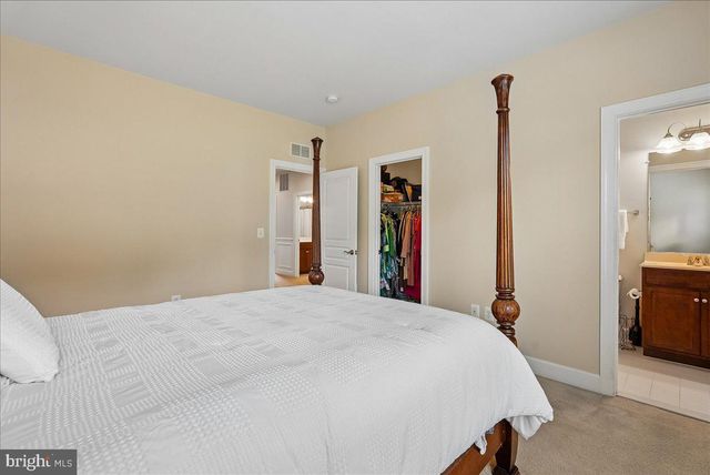 16119 TURNING LEAF LN, Leesburg, VA 20176
