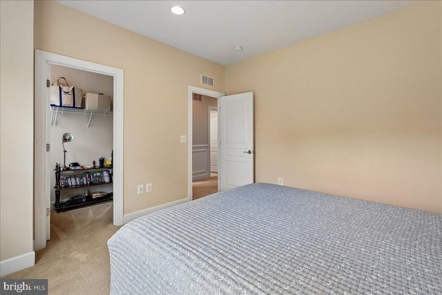 16119 TURNING LEAF LN, Leesburg, VA 20176