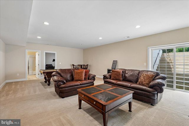 16119 TURNING LEAF LN, Leesburg, VA 20176