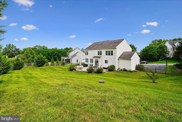 16119 TURNING LEAF LN, Leesburg, VA 20176