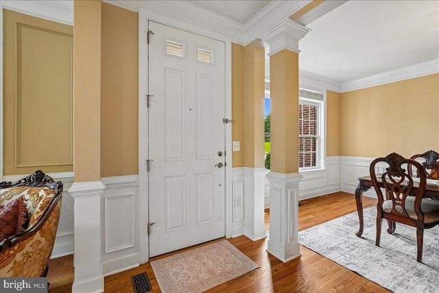 16119 TURNING LEAF LN, Leesburg, VA 20176