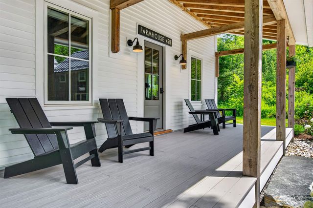 494-498 Goodaleville Road, Jamaica, VT 05343
