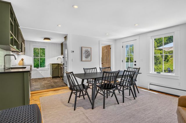 494-498 Goodaleville Road, Jamaica, VT 05343