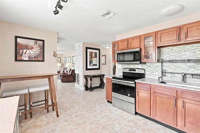 3173 PEACE RIVER DRIVE, Punta Gorda, FL 33983