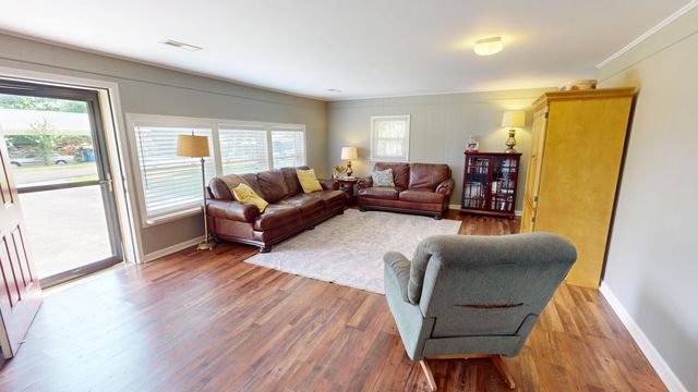 2307 Edgemon Street SE, Cleveland, TN 37323