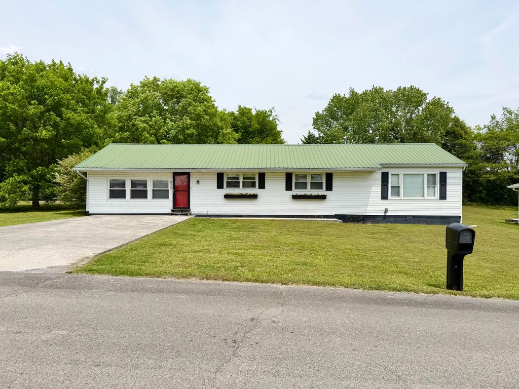 2307 Edgemon Street SE, Cleveland, TN 37323