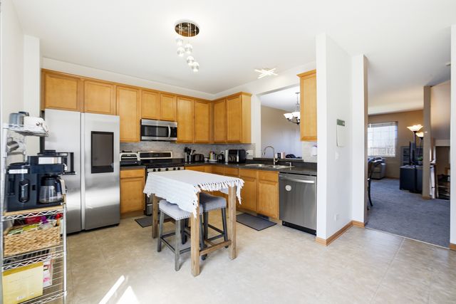 3370 Cameron Drive, Elgin, IL 60124