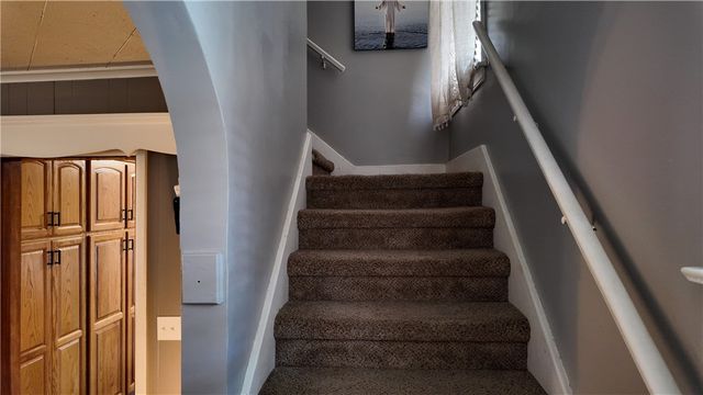 21 Orchard Way, Neshannock Twp, PA 16105